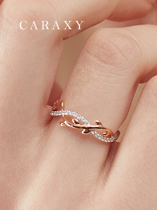 CARAXY Stylish Two Color Twisted Arm Lab Cultured Diamond Ring AJ042