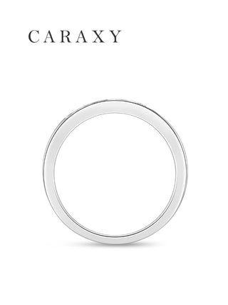 Side profile of sleek channel set band